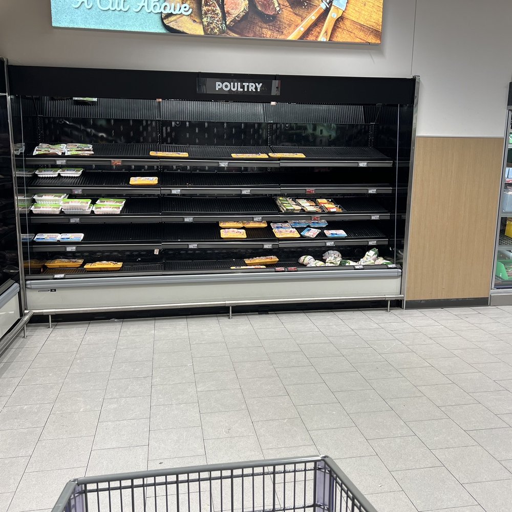 ALDI - All out of chicken (12-27-22 following a big blizzard and Christmas) - Grocery Near Me - Solon, Ohio ALDI - All out of chicken (12-27-22 following a big blizzard and Christmas) - Grocery Near Me - Solon, Ohio