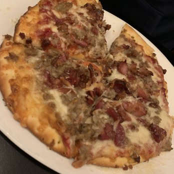 Bella Union - Kids 2 topping pizzetta (Bacon and sausage) - Italian Near Me - Jacksonville, Oregon