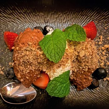 Vinca on Pearl - Dark Chocolate Mousse - Modern European Near Me - Boulder, Colorado Vinca on Pearl - Dark Chocolate Mousse - Modern European Near Me - Boulder, Colorado