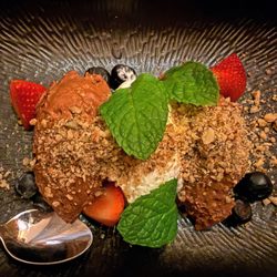 Vinca on Pearl - Dark Chocolate Mousse
