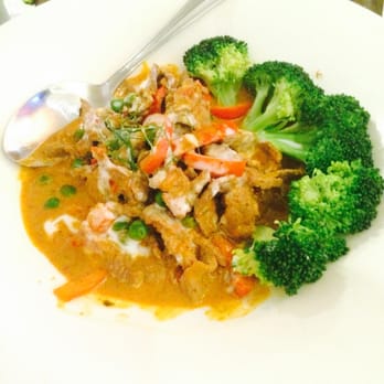 Palm Thai Bistro - Panang beef spicy - Thai Near Me - Fairfield, California