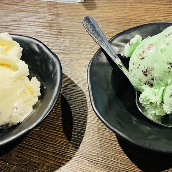 Mo Mo Paradise - Blueberry cheesecake and mint ice cream - Japanese Near Me - Arcadia, California Mo Mo Paradise - Blueberry cheesecake and mint ice cream - Japanese Near Me - Arcadia, California
