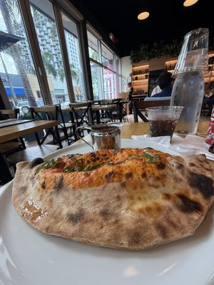 Mister O1 Extraordinary Pizza - Doral by null