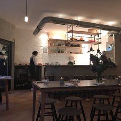 Mrs. Robinson's - Main dining room