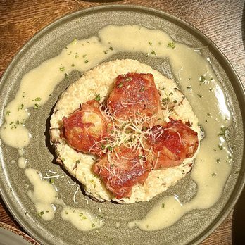 Tiu Steppi's Osteria - Prosciutto wrapped scallops on a bed of mushroom & truffle oil risotto - Italian Near Me - San Antonio, Texas