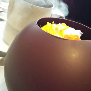 Alinea - Liquid Nitrogen in Final Dessert - New American Near Me - Chicago, Illinois
