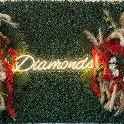 Diamonds Blow Dry Bar