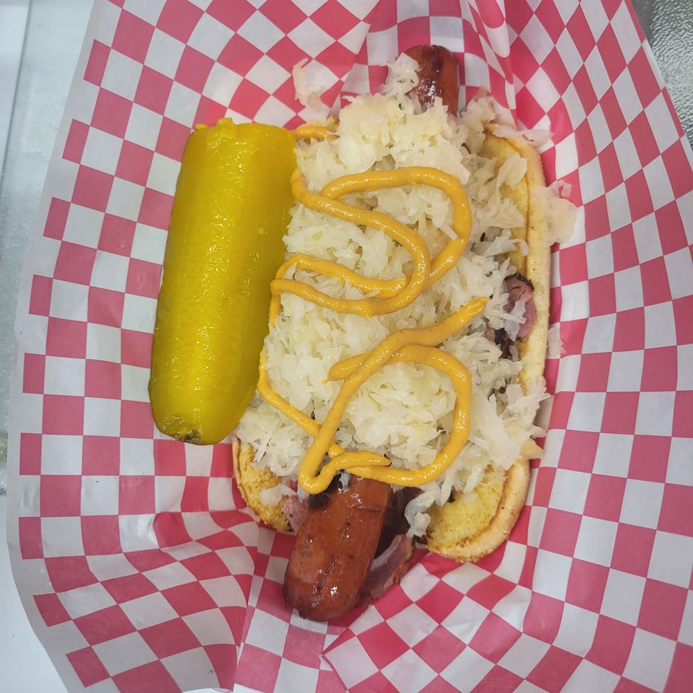 The Dawg Run - Food Trucks Near Me The Dawg Run - Food Trucks Near Me