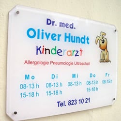 Dr. med. Oliver Hundt