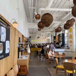 Pearle's Cafe
