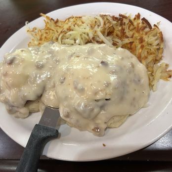 Bobby's Barrel - Eggs Benedict - American Near Me - Volo, Illinois