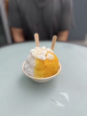 Ululani's Hawaiian Shave Ice
