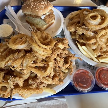 Kream N Kone - Seafood Near Me - West Dennis, Massachusetts