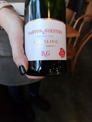 Purple Café and Wine Bar by null