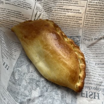 Café con Bagel - Cheese Empanada - Bagels Near Me - Washington, DC, District of Columbia