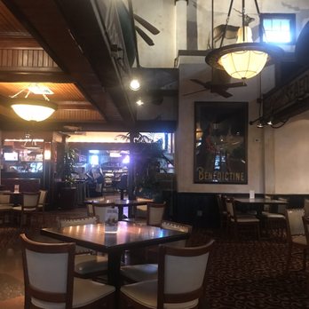 Pappadeaux Seafood Kitchen - Decor - Seafood Near Me - Richardson, Texas
