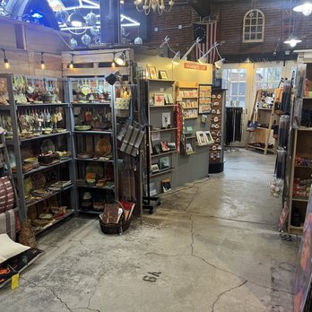Building Character - Antiques Near Me - Lancaster, Pennsylvania
