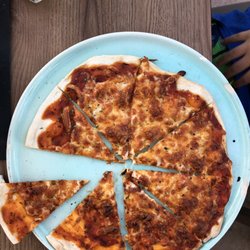 S'ona Beach - Super Pizza!