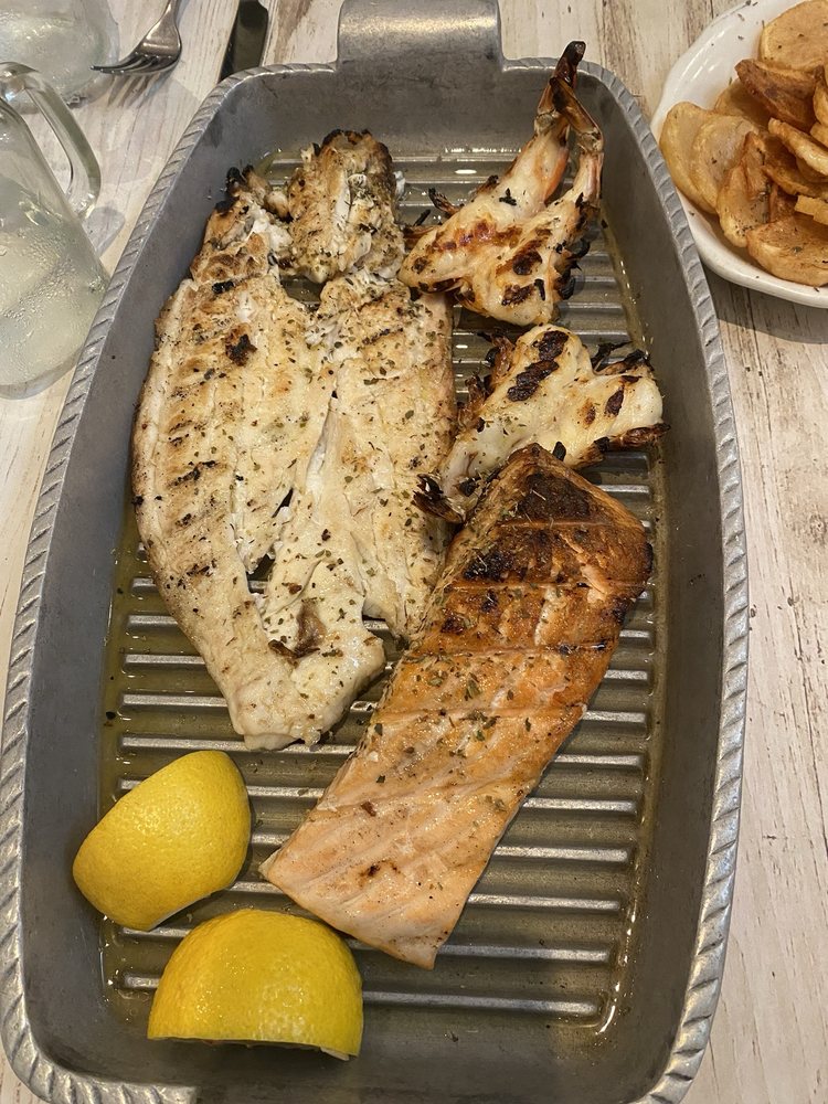 Telly's Taverna