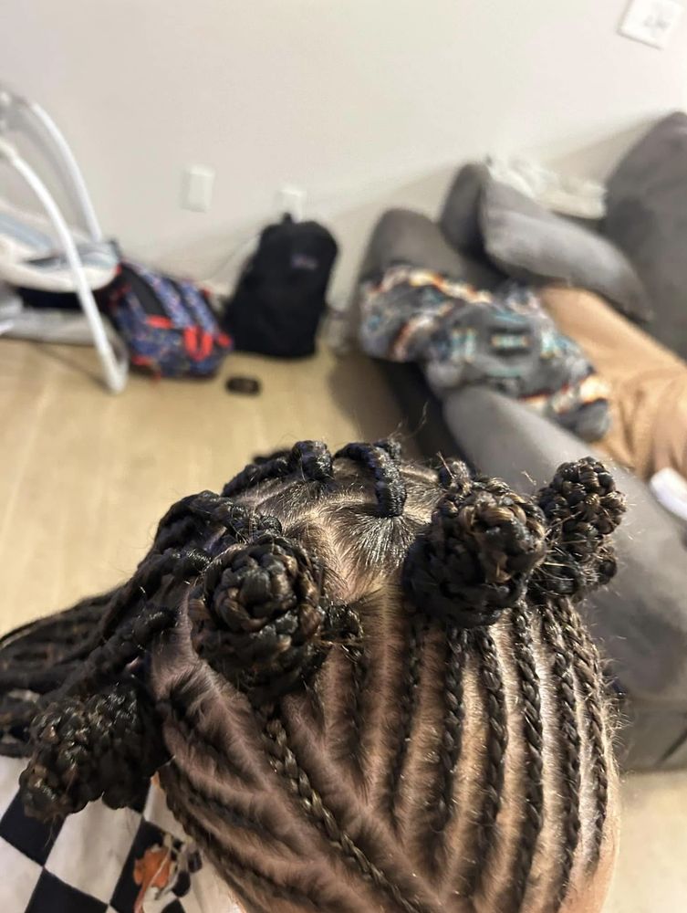 Braids With Monie Logo