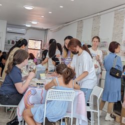 Monster DIY Studio - Very busy at times
