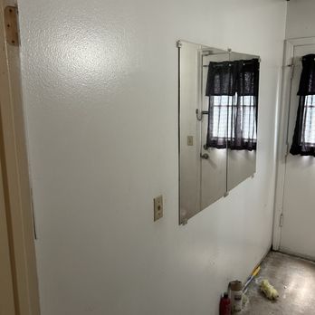 Rays Demo & Construction - a mirror in a room - Junk Removal & Hauling Near Me Rays Demo & Construction - a mirror in a room - Junk Removal & Hauling Near Me