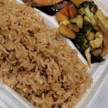 Shogun Hibachi & Sushi - Hibachi Salmon Lunch - Japanese Near Me - Arlington, Texas Shogun Hibachi & Sushi - Hibachi Salmon Lunch - Japanese Near Me - Arlington, Texas