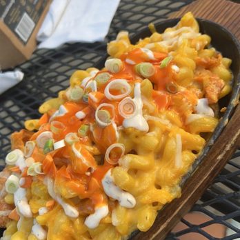 Pig Minds Brewing - Buffalo Chikin' Mac N' Cheeze - Brewpubs Near Me - Machesney Park, Illinois Pig Minds Brewing - Buffalo Chikin' Mac N' Cheeze - Brewpubs Near Me - Machesney Park, Illinois