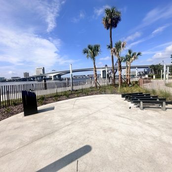 Riverfront Music Garden - xylophone style interactive - Parks Near Me - Jacksonville, Florida Riverfront Music Garden - xylophone style interactive - Parks Near Me - Jacksonville, Florida