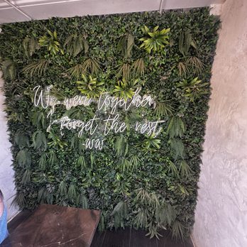 Toasted Corks - fun wall on the semi! - Bus Tours Near Me - Temecula, California