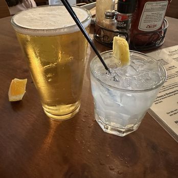 The Cajun Corner On Broad - 38 and Lemon Deep Eddy vodka and tonic - New American Near Me - Eufaula, Alabama The Cajun Corner On Broad - 38 and Lemon Deep Eddy vodka and tonic - New American Near Me - Eufaula, Alabama