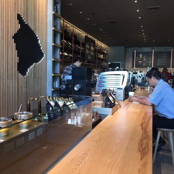 Starbucks - Fancy Starbucks! It's a Starbucks Reserve Bar! - Coffee & Tea Near Me - Honolulu, Hawaii
