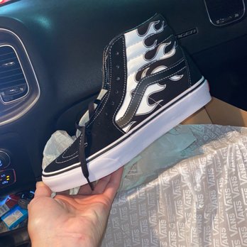 Vans at chandler mall Clearance