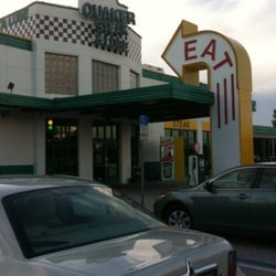Quaker Steak & Lube