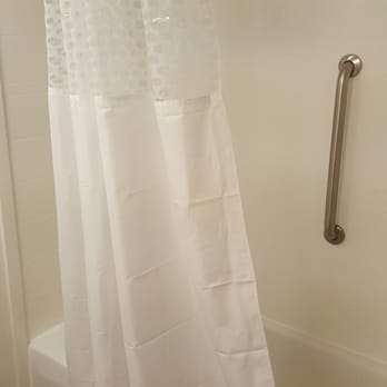Hampton Inn Birch Run/Frankenmuth - Bathroom - Hotels Near Me - Birch Run, Michigan
