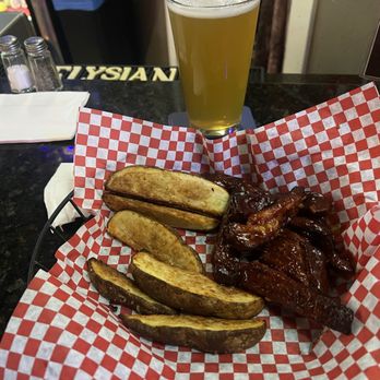 The Tipsy Pine - Ribs - Dive Bars Near Me - Hayden, Idaho The Tipsy Pine - Ribs - Dive Bars Near Me - Hayden, Idaho