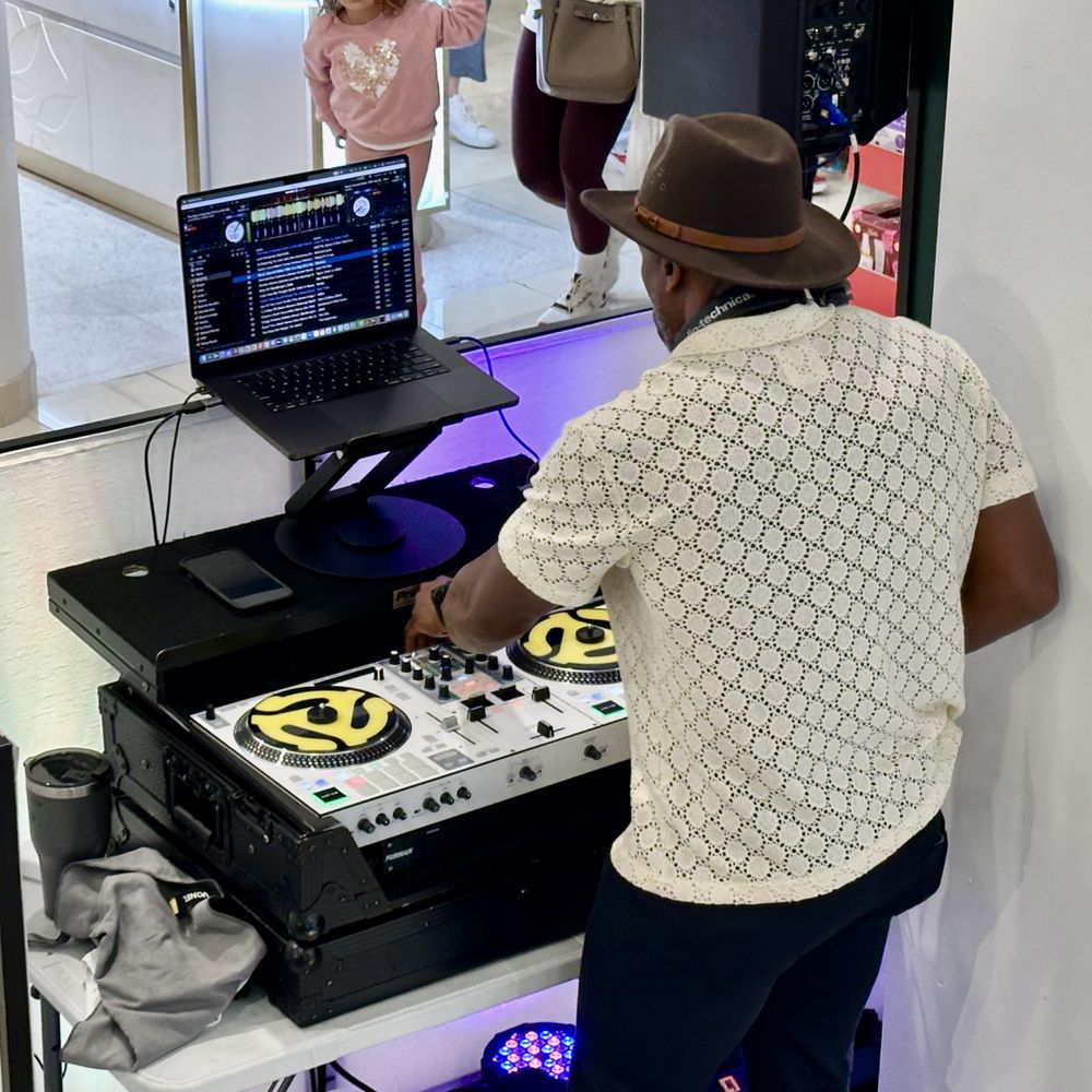 Macy's - Macys DJ - Department Stores Near Me - Boca Raton, Florida Macy's - Macys DJ - Department Stores Near Me - Boca Raton, Florida