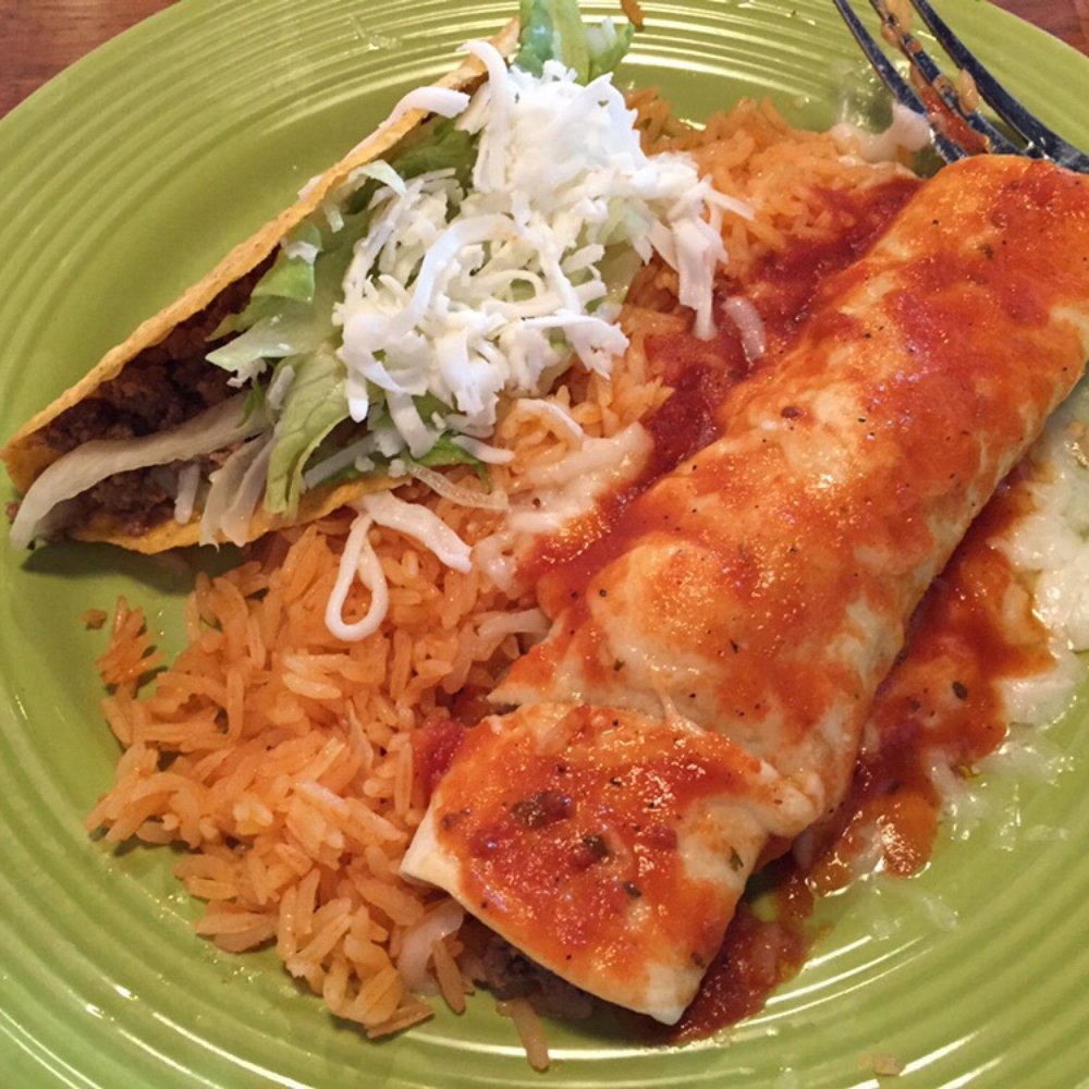 Las Trancas - Lunch Special #6 One burrito, one taco and rice - Mexican Near Me - Winchester, Virginia Las Trancas - Lunch Special #6 One burrito, one taco and rice - Mexican Near Me - Winchester, Virginia
