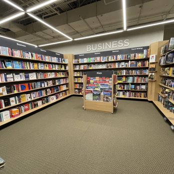 Barnes & Noble - Business section - Bookstores Near Me - Scarsdale, New York