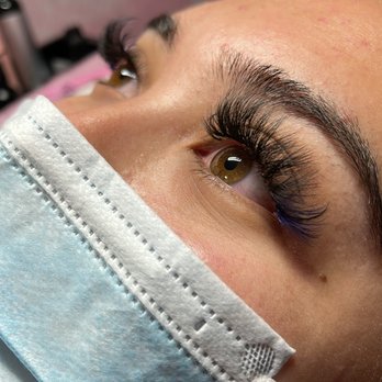 Blvckmatter Beauty - Hybrid lash set - Eyelash Service Near Me