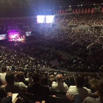 Memorial Coliseum - Stadiums & Arenas Near Me - Portland, Oregon