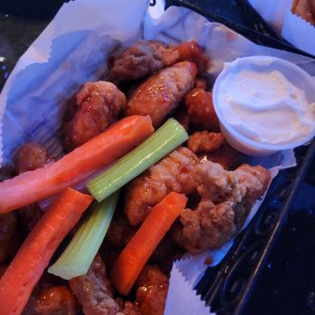 Madd Hatter - Thai boneless wings - Sports Bars Near Me - Hoboken, New Jersey