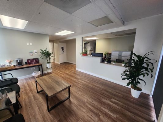 Dr. Tony Lebar, DDS by null