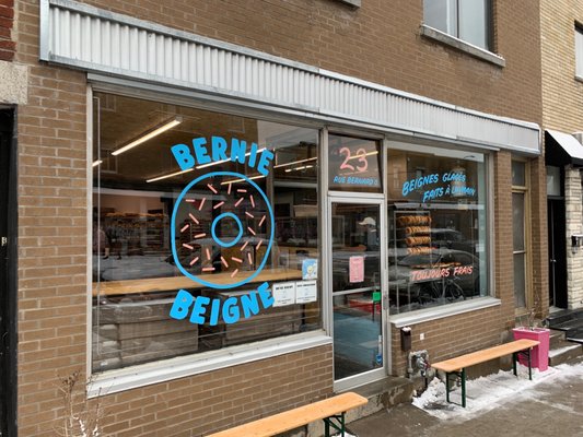 Bernie Beigne by null