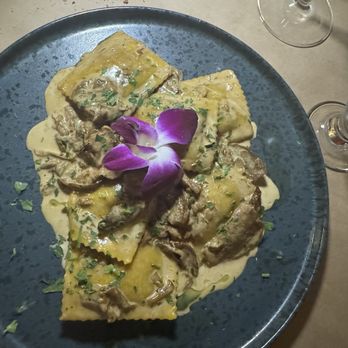 NiDo Caffe - Ravioli di Ricotta E Funghi - Italian Near Me - Miami, Florida NiDo Caffe - Ravioli di Ricotta E Funghi - Italian Near Me - Miami, Florida