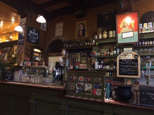 Beer Tasting Room In The Wildeman by null