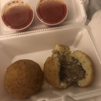 Bova's Bakery - Bakeries Near Me - Boston, Massachusetts