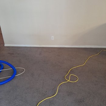 Estrada’s Cleaning Service - Carpet being cleaned - Home Cleaning Near Me Estrada’s Cleaning Service - Carpet being cleaned - Home Cleaning Near Me
