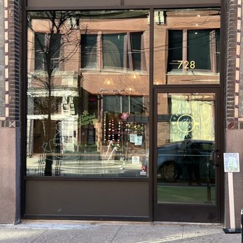 Necessary & Sufficient Coffee - Printers Row - Coffee & Tea Near Me - Chicago, Illinois