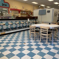 Graves Drug Store
